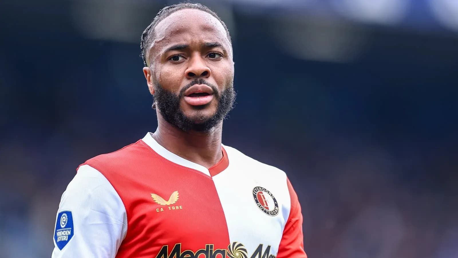 Jugador de Feyenoord en el campo durante un partido