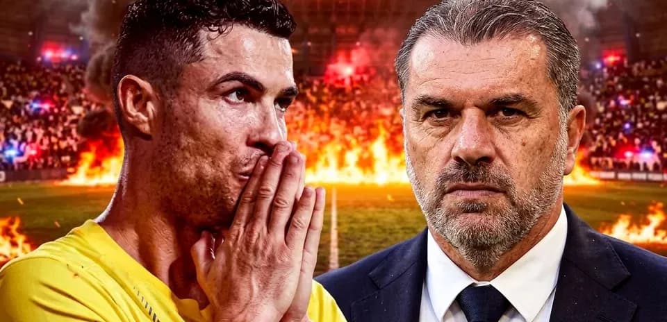 Cristiano Ronaldo y entrenador en ambiente de partido