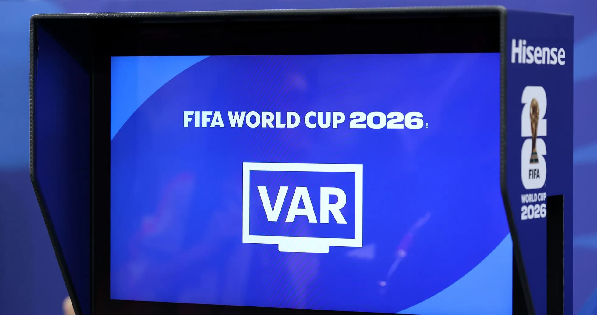 Pantalla VAR del Mundial de FIFA 2026