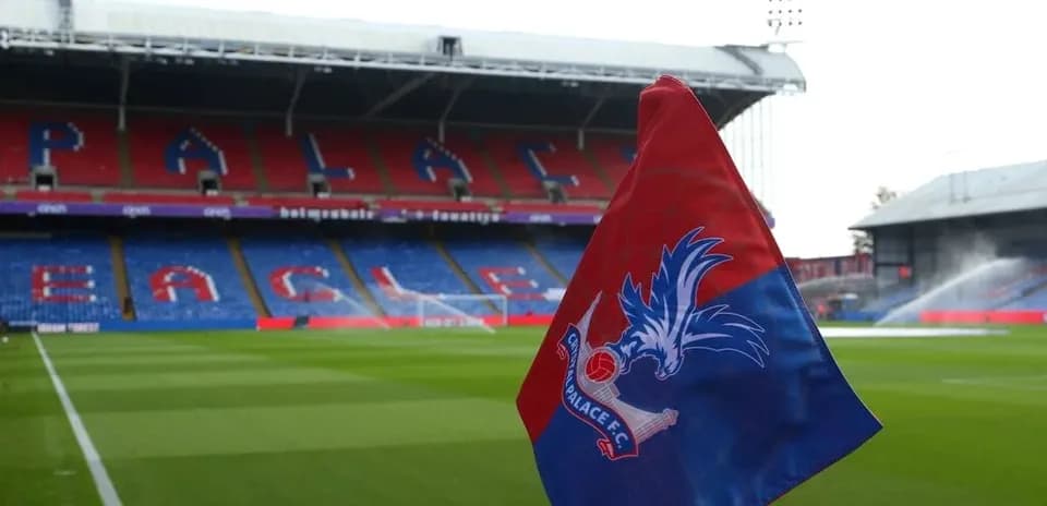 Esquina del campo de fútbol de Crystal Palace