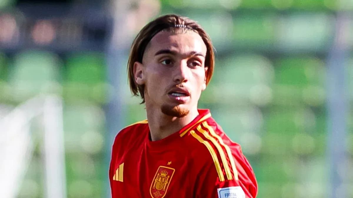 Jugador de España en acción durante el partido