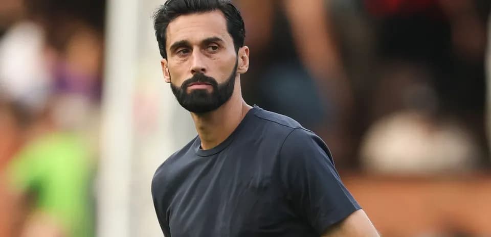 Jugador en el campo durante un partido de fútbol