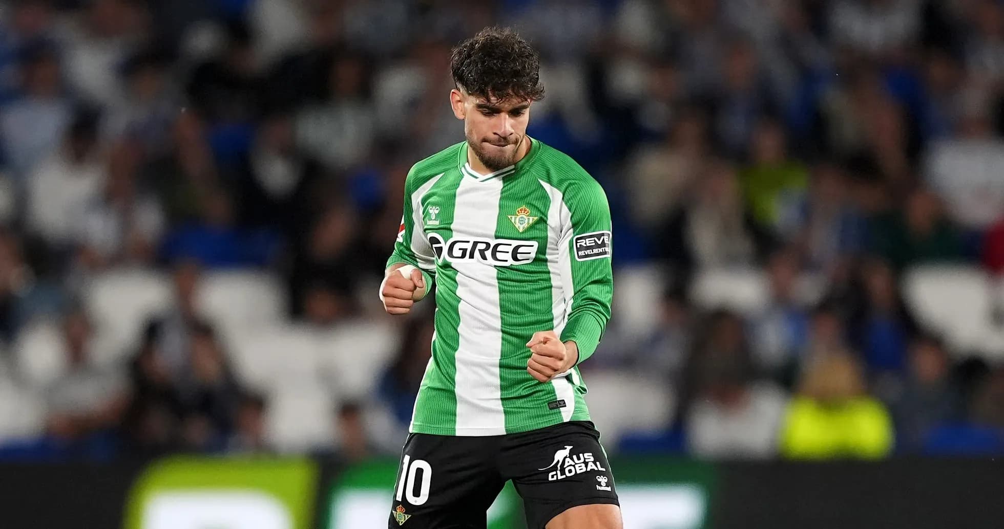 Jugador del Real Betis celebrando un gol