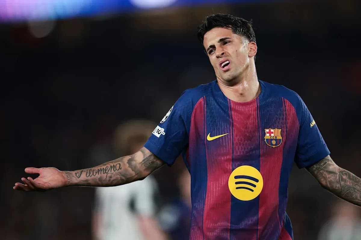 Jugador de Barcelona mostrando frustración en el campo
