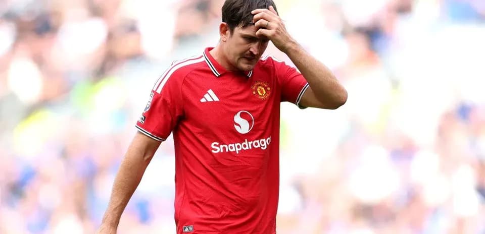 Jugador de Manchester United con gesto de frustración