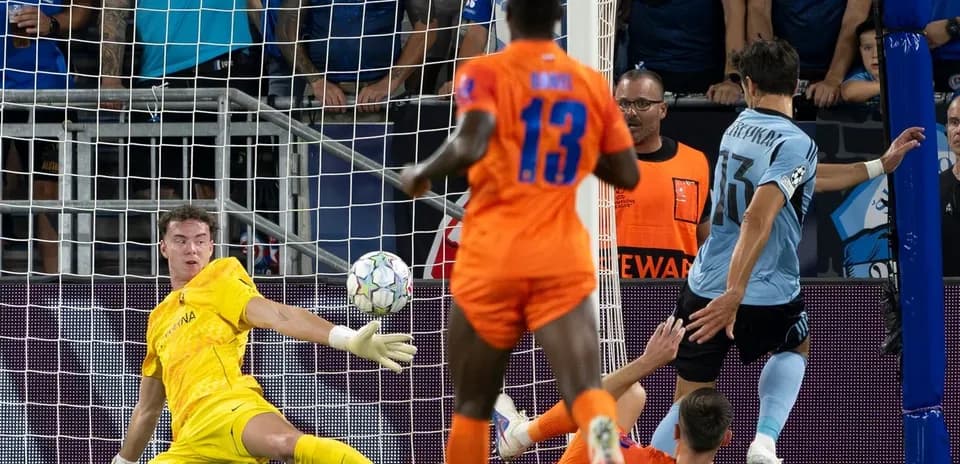 Gol de Slovan Bratislava en la Champions League