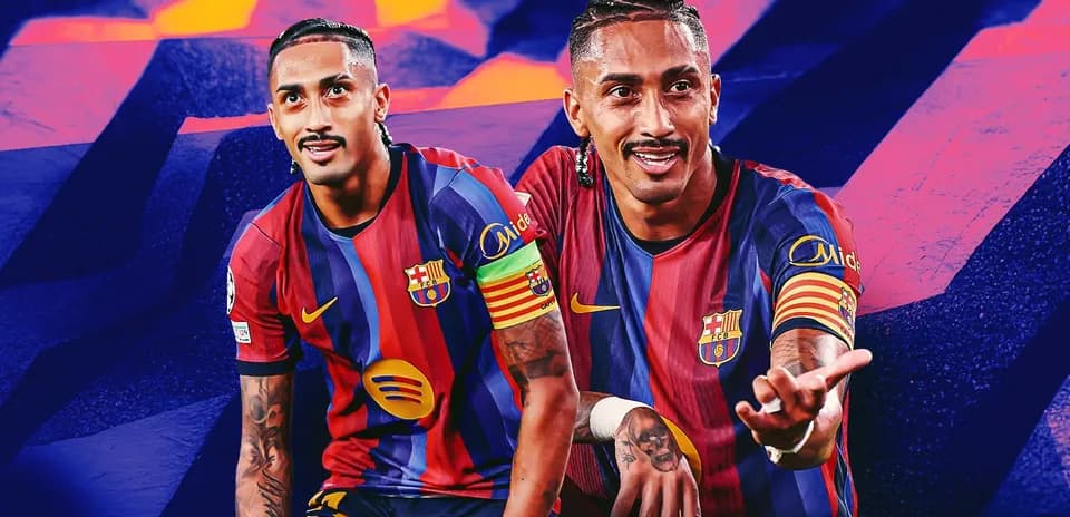 Jugador de Barcelona con camiseta y gesto enérgico