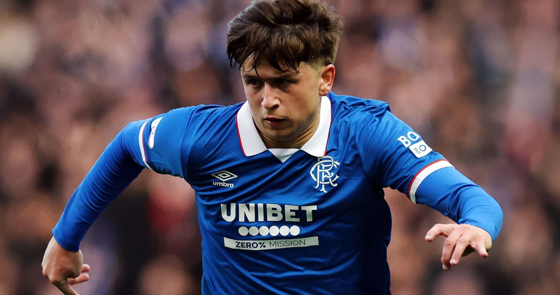 Rangers enfrentan dificultades para recuperar a Mikey Moore pese a ser considerado un club 'más grande que Tottenham'