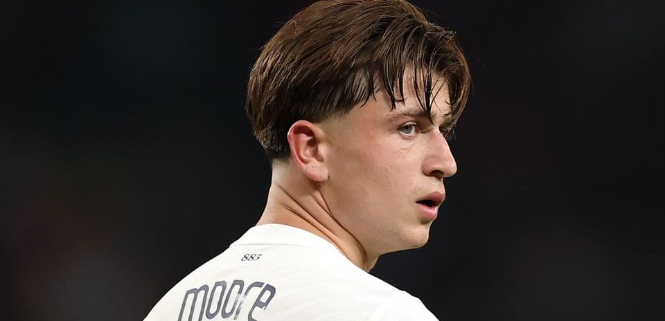Mikey Moore llega cedido al FC Colonia tras una gran temporada en Rangers