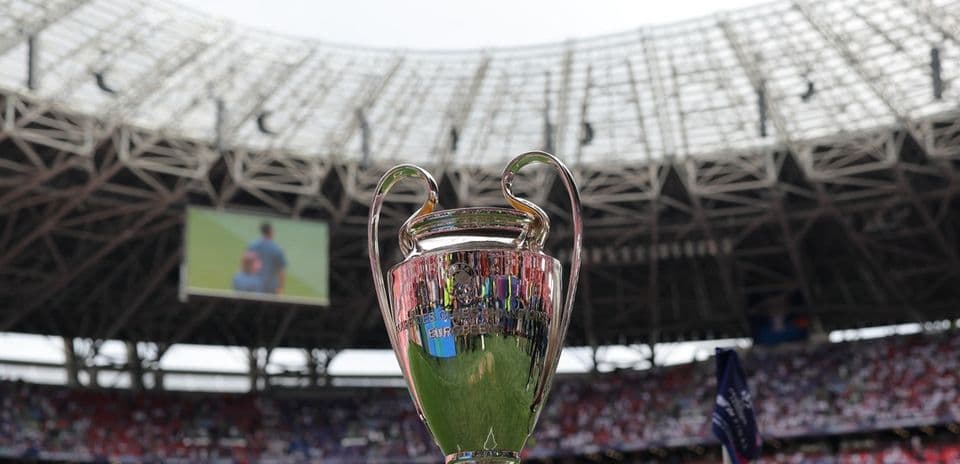 Distribución de los bombos para el sorteo de la UEFA Champions League 2026/27