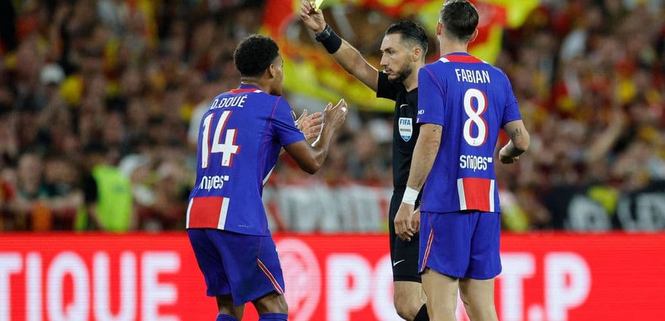 La LFP bajo fuerte crítica tras la victoria controvertida del Lens sobre el PSG en el Trophee des Champions