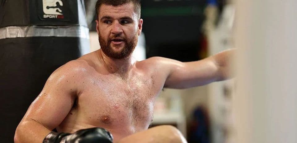 Johnny Fisher: entre la derrota, la fama y la reconstrucción en el boxeo
