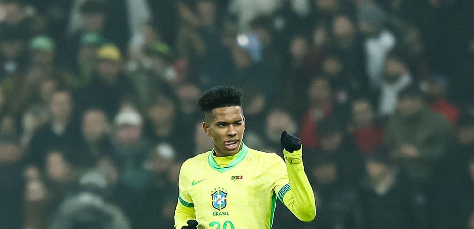 Estevao vuelve a la selección brasileña tras superar grave lesión y ausencia en el Mundial 2026