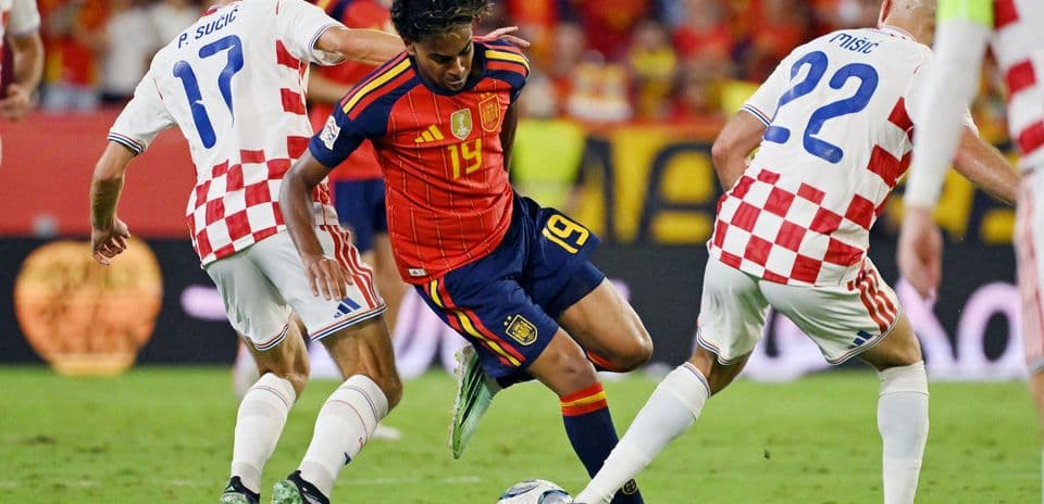 Calificaciones de España vs Croacia: Lamine Yamal deslumbra con un impecable 10/10
