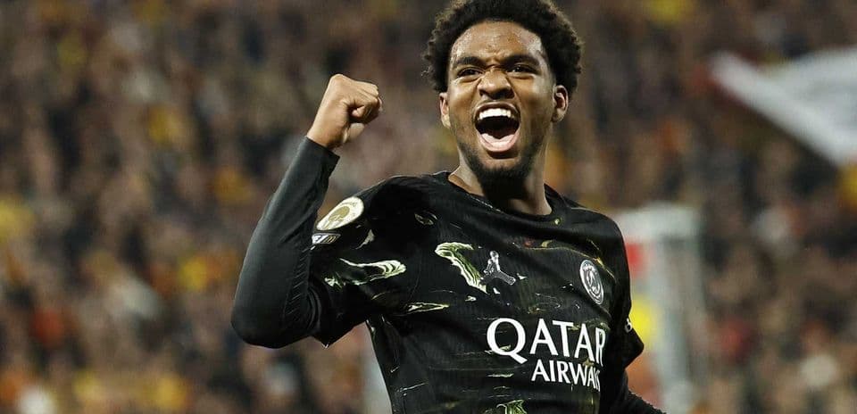 Liverpool sigue a la joven promesa del PSG Ibrahim Mbaye y negocia por Bradley Barcola