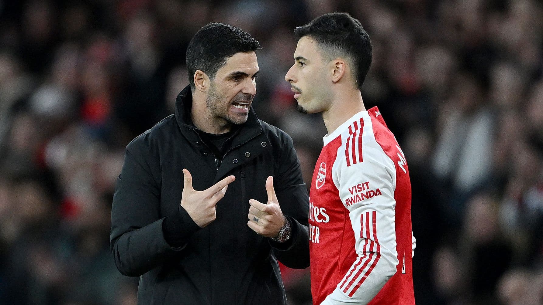 Gabriel Martinelli cerca de salir del Arsenal mientras la plantilla critica a Mikel Arteta