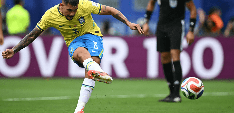 Arsenal ficha al mediocampista brasileño Guimaraes procedente de Newcastle