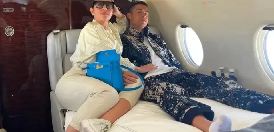 Georgina marca su estilo en el jet privado de ₦96 mil millones de Ronaldo tras boda lujosa