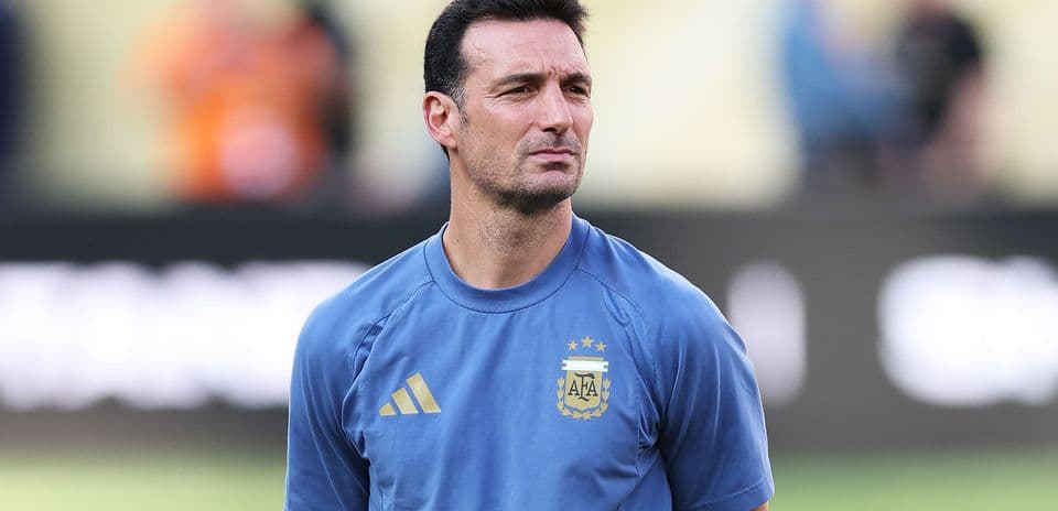 Jugadores de Argentina piden que Lionel Scaloni continúe como entrenador tras el Mundial 2022
