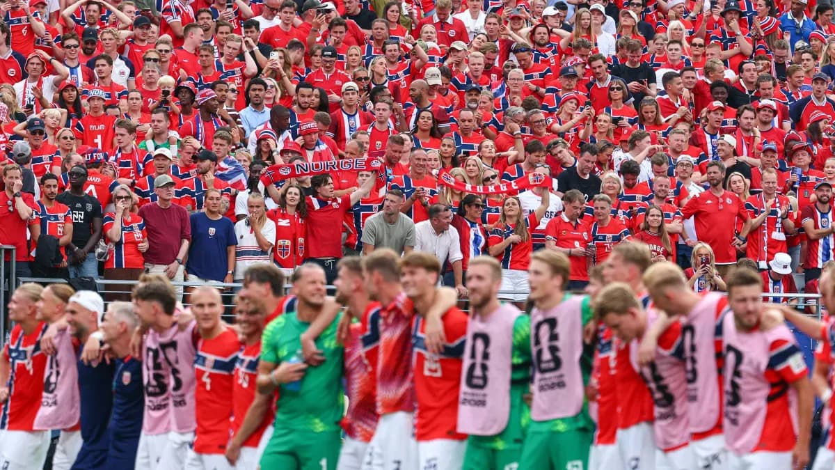 Noruega presenta una queja formal por la intervención de Donald Trump en la controversia de la tarjeta roja a Folarin Balogun