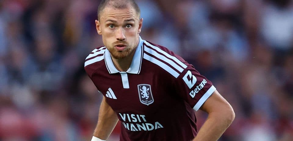 Matty Cash apunta a la gloria en la Supercopa de la UEFA ante el París Saint-Germain