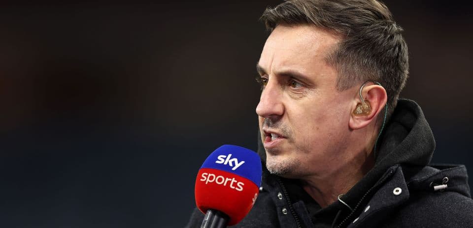 Gary Neville confía en que Arsenal volverá a ganar la Premier League por su defensa superior