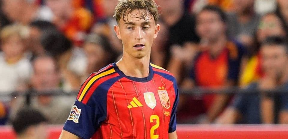 Dean Huijsen habla sobre la tristeza de quedarse fuera del Mundial tras su regreso con España en el triunfo 4-1 contra Croacia