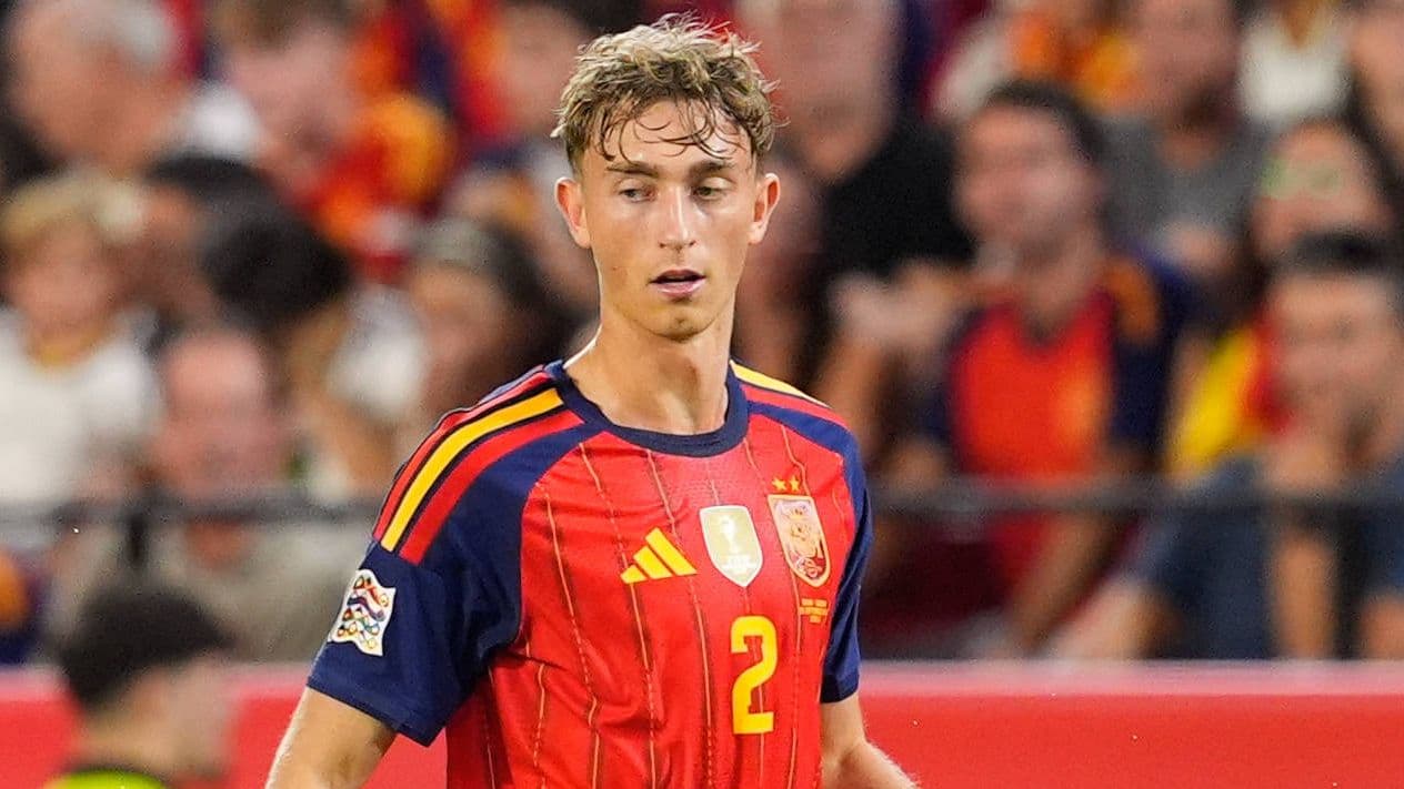 Dean Huijsen habla sobre la tristeza de quedarse fuera del Mundial tras su regreso con España en el triunfo 4-1 contra Croacia