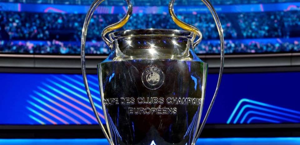 Predicciones del Superordenador: Próximos 20 Campeones de la Champions League (2027-2046)