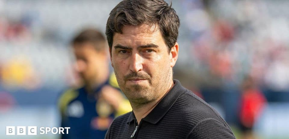 Andoni Iraola y el nuevo rumbo de Liverpool: lecciones tras el inicio de temporada