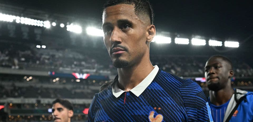 Didier Deschamps no está preocupado por el dolor de espalda de William Saliba antes del choque contra Suecia