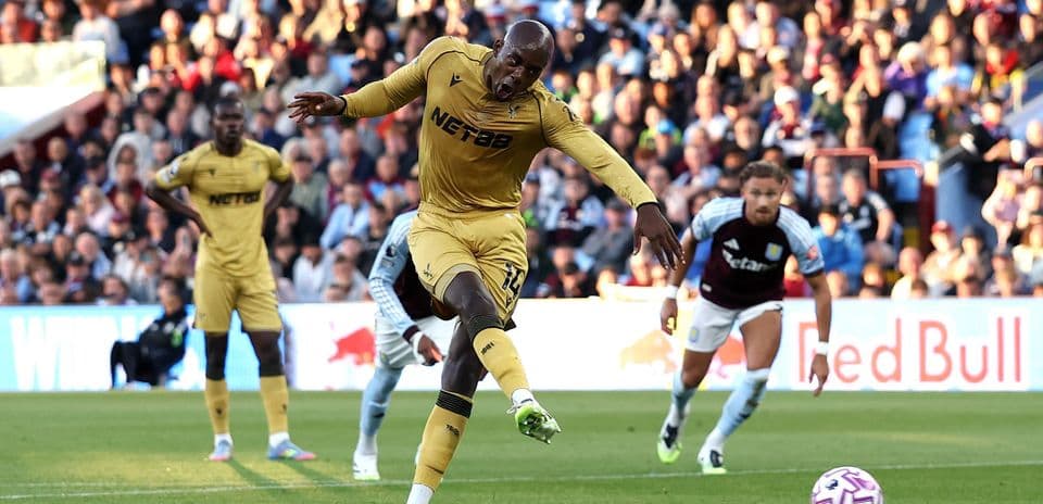 Aston Villa busca a Jean-Philippe Mateta ante posible salida de Ollie Watkins a Arabia Saudita