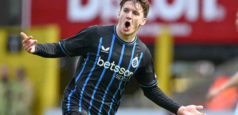 Conoce a Christos Tzolis, la nueva estrella en tiros libres del Arsenal que brilló en la Champions con Club Brugge