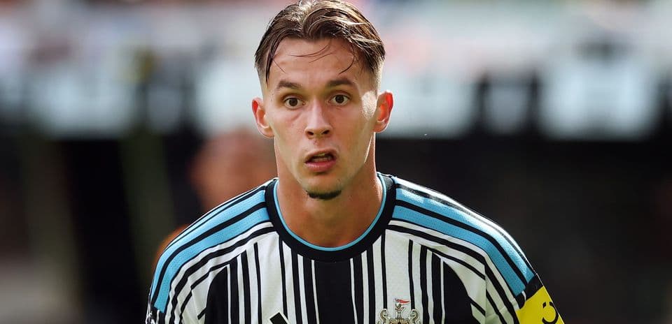 Sergej Barbarez critica a Newcastle United tras empeorar la lesión de Amar Dedic