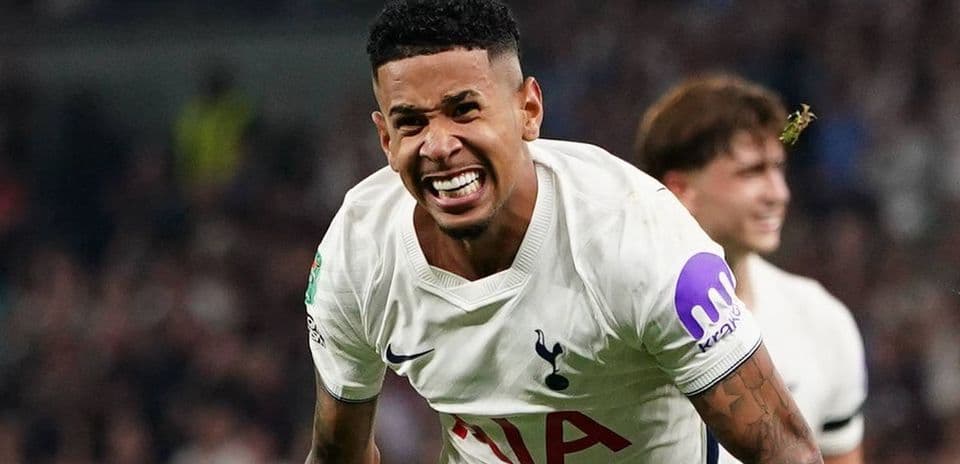 Roberto De Zerbi fija meta de doble dígito en goles para Savio tras su debut soñado con Tottenham