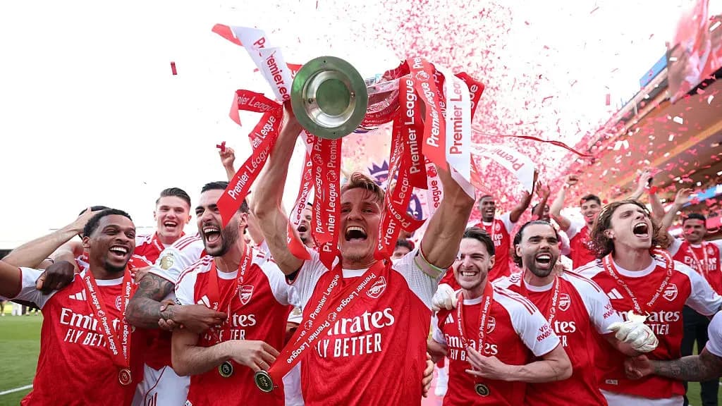 Guía completa para apostar en la Premier League: tipos de apuestas, promociones y términos clave