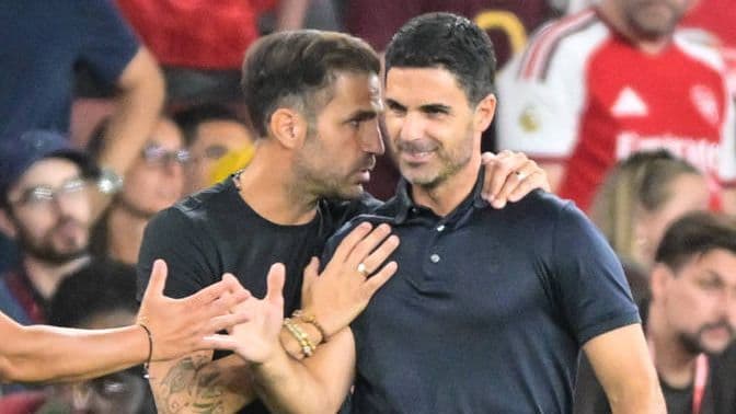 Cesc Fàbregas elogia la paciencia de Arsenal con Mikel Arteta mientras busca replicar la cultura del club en Como