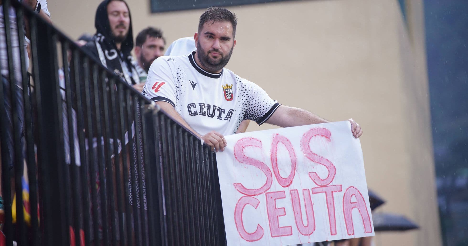 Crisis en la frontera provoca que 15 jugadores cancelen fichajes con AD Ceuta