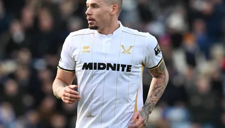 Kalvin Phillips cerca de salir del Manchester City; PSG gana la carrera por Akliouche