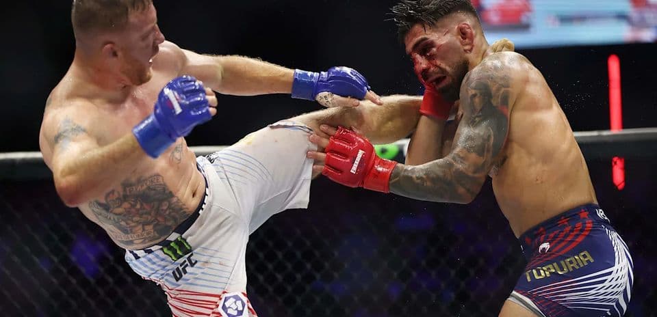 Justin Gaethje defiende a Ilia Topuria: 'No se rindió en el rincón'