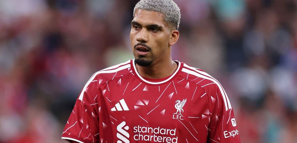 Ronald Araujo sorprendido por la intensidad y velocidad de la Premier League tras su llegada a Liverpool
