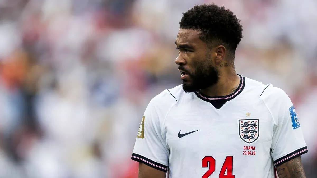 Jugador de Inglaterra en partido de fútbol Jugador de Inglaterra en partido de fútbol