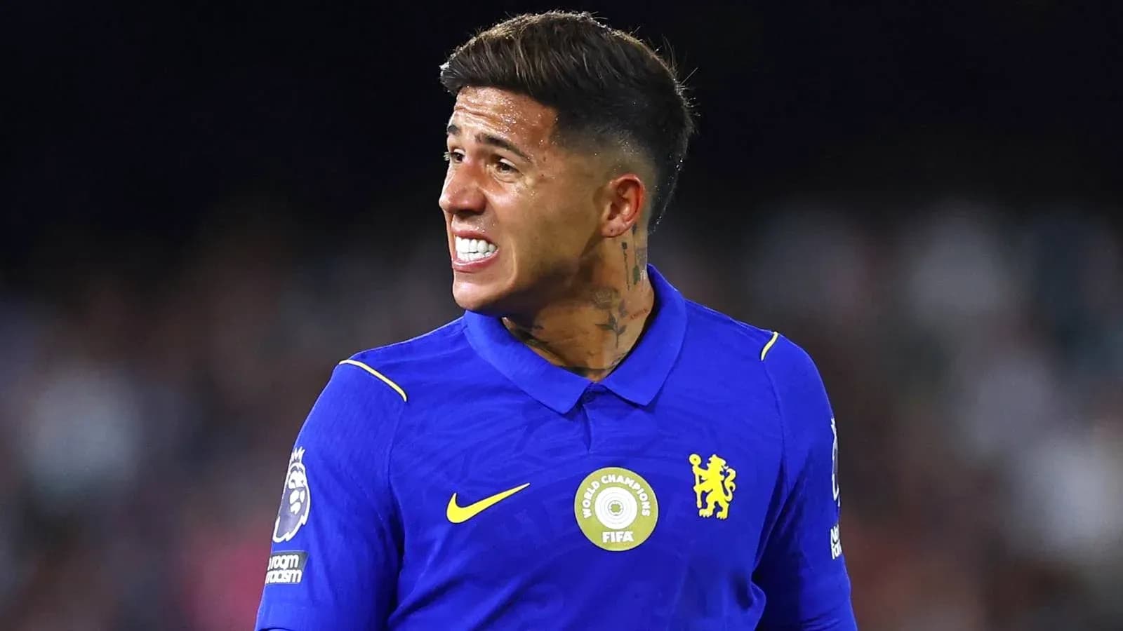 Jugador de Chelsea en acción durante un partido Jugador de Chelsea en acción durante un partido