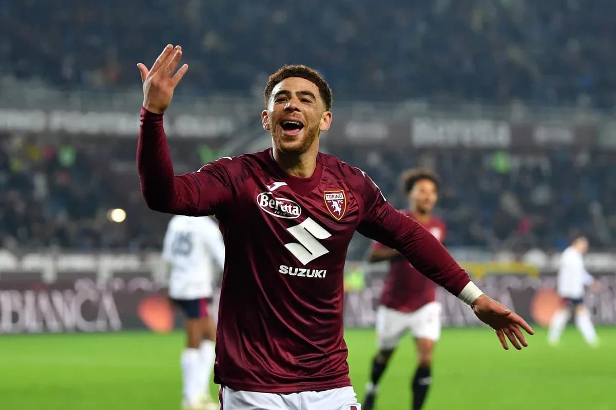 Jugador del Torino celebrando un gol Jugador del Torino celebrando un gol