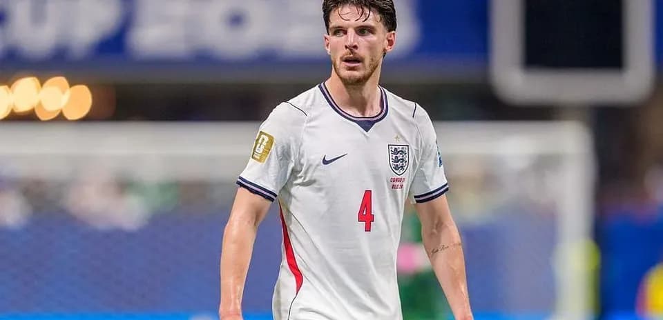 Jugador de Inglaterra en acción durante un partido Jugador de Inglaterra en acción durante un partido