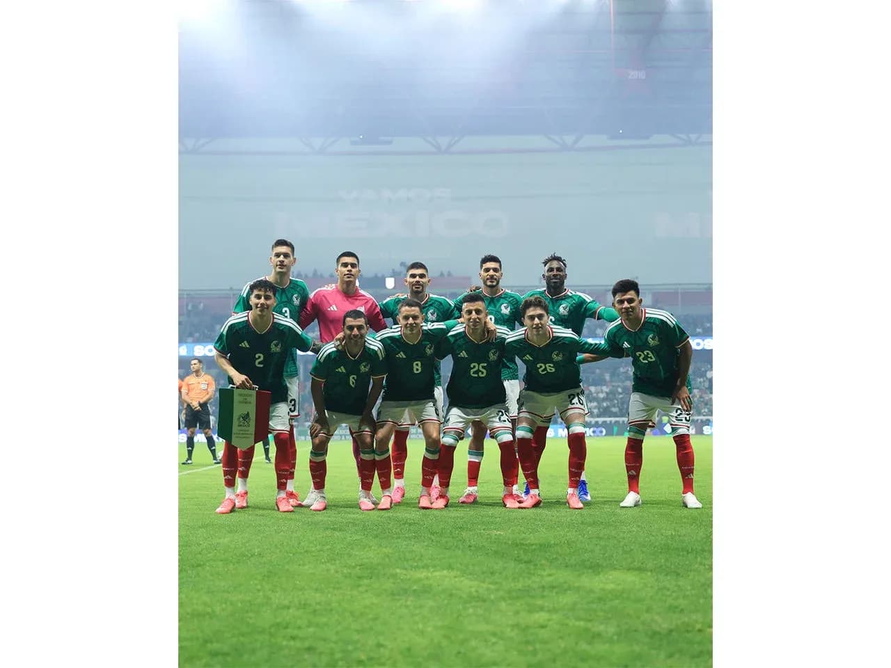 Selección de México posando antes del partido Selección de México posando antes del partido