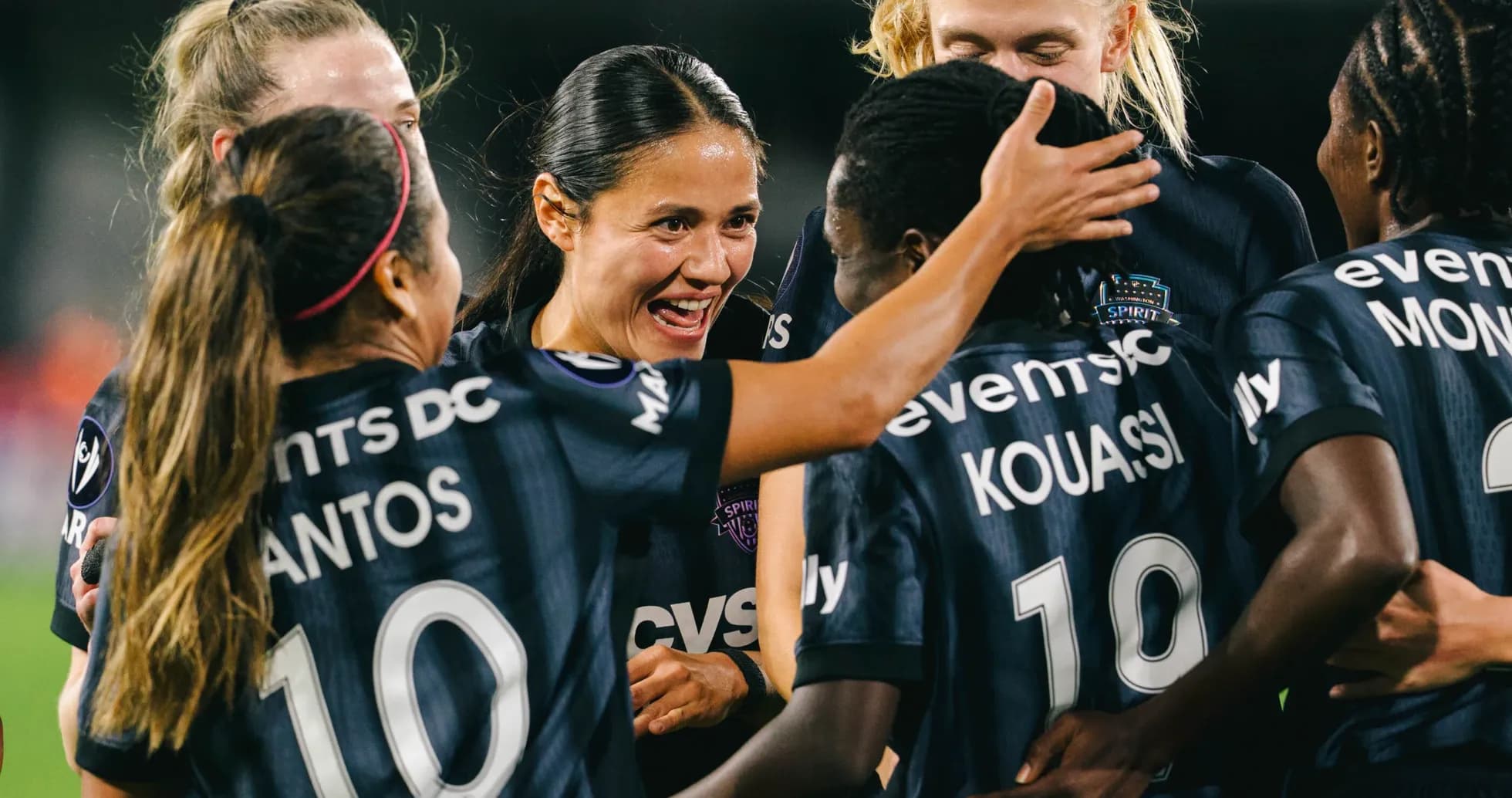 Jugadoras del Washington Spirit celebrando un gol Jugadoras del Washington Spirit celebrando un gol