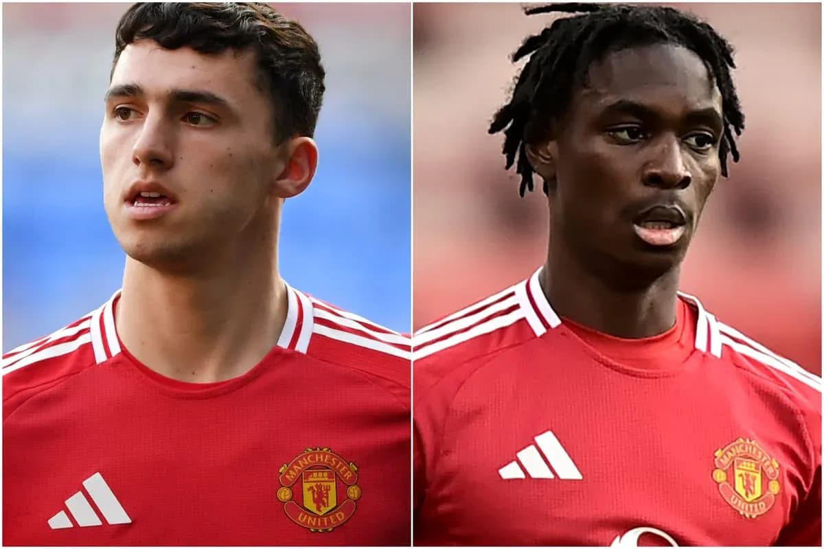 Jugadores de Manchester United en uniforme rojo Jugadores de Manchester United en uniforme rojo