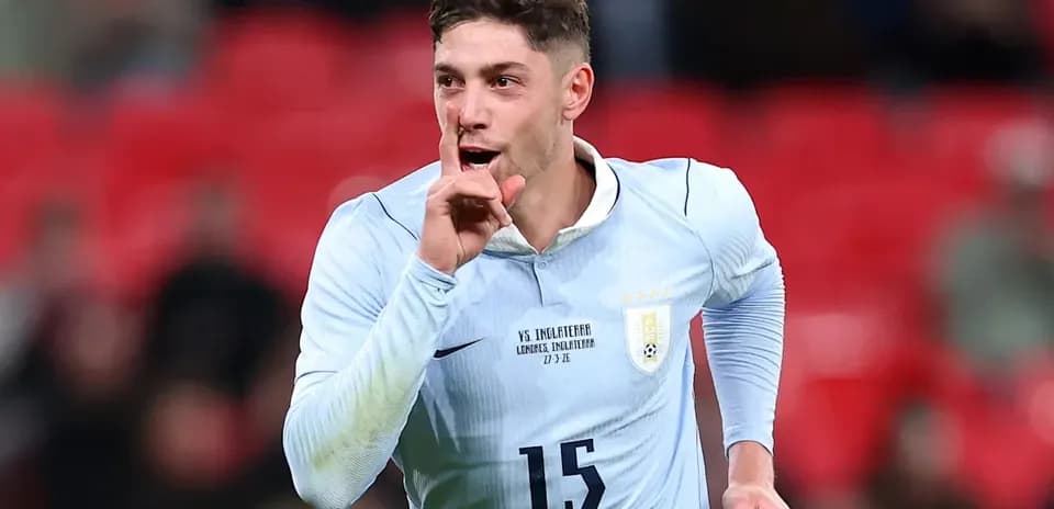 Jugador de Argentina festejando y pidiendo silencio Jugador de Argentina festejando y pidiendo silencio