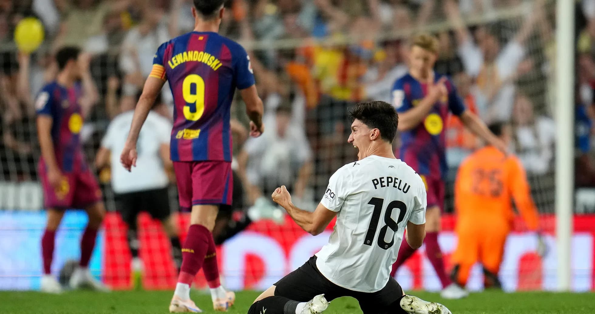 Pepelu celebra un gol contra el Barcelona Pepelu celebra un gol contra el Barcelona